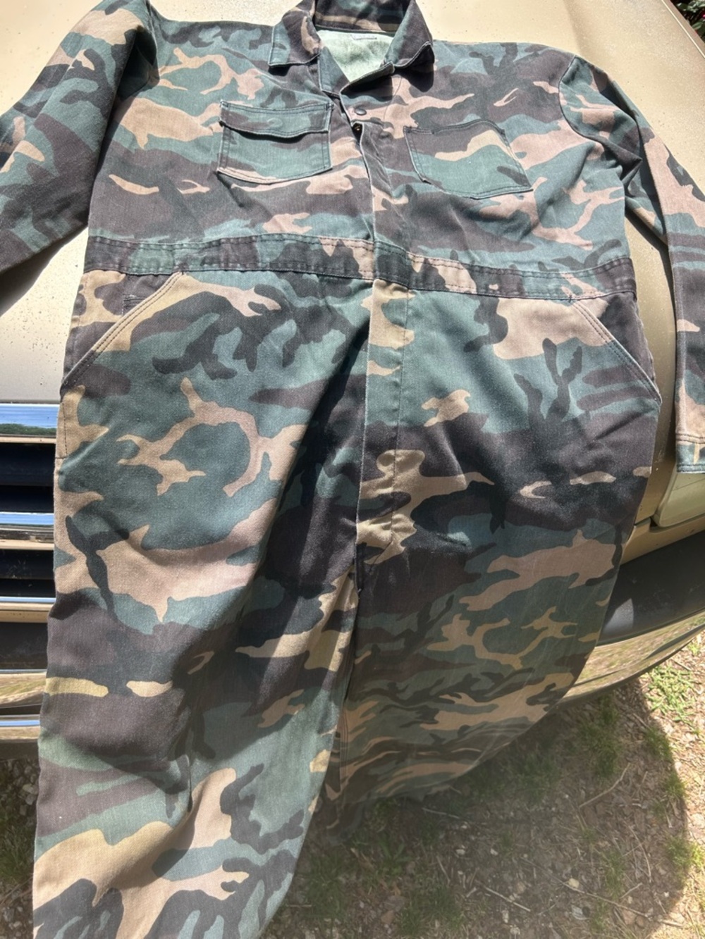 Pointer brand men’s camo overalls